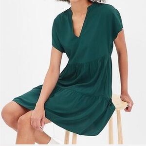 Gap green tiered dress
